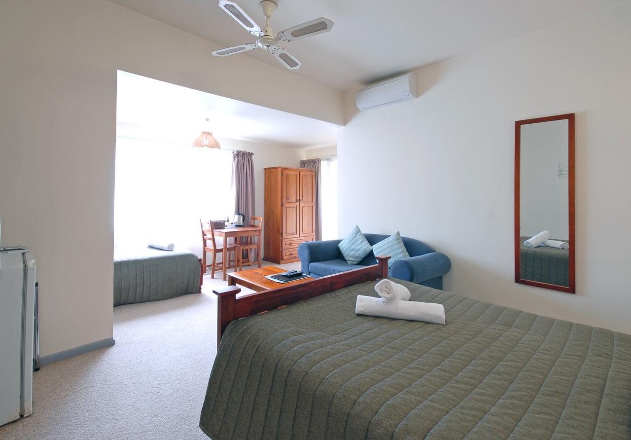 Riverview Boutique Motel Nambucca Heads Exterior photo
